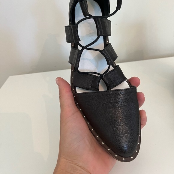 Freda Salvador Ghillie Lace Up Oxfords - Picture 10 of 12